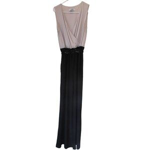 Badgley Mischka Black and Beige Wide Legged Jumpsuit w Attached Beaded Belt Sz 6